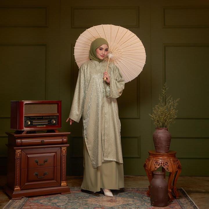 EMBUN KEBARUNG
